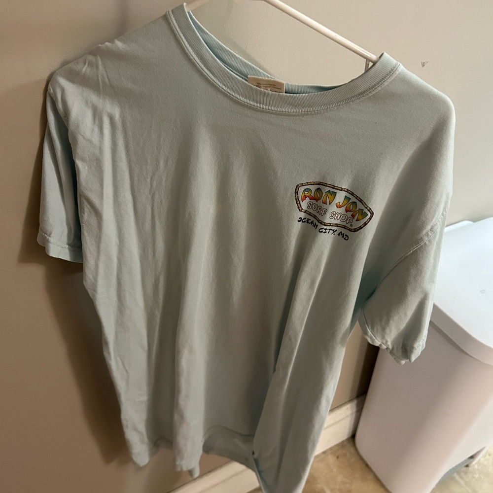 T shirt